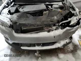 2020 Jeep Cherokee Altitude with VIN 1C4PJMLX8LD655922, listed as a Copart auction lot 41929855 with 0 mi miles and Salvage Title. Bid and sale history available at carsss.com. Image 12.