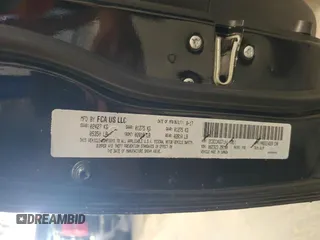 2018 Chrysler 300 S z VIN 2C3CCAGG7JH141811, wystawiony jako Copart lot #53568055 z przebiegiem 140 220 mil mil oraz Szkoda całkowita • Salvage title. Historia ofert i sprzedaży dostępna na DreamBid. Obrazek 12.