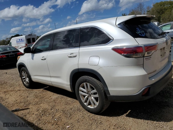 2016 Toyota Highlander LE Plus with VIN 5TDZKRFH0GS151186, listed as a Copart auction lot 49807645 with 195,910 mi miles and Clean Title. Bid and sale history available at carsss.com. Image 2.