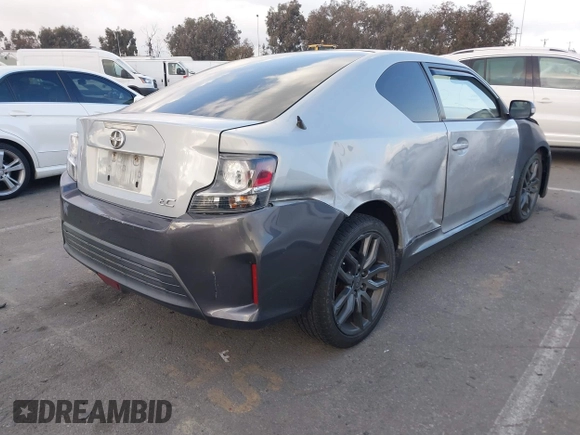 2014 Scion tC z VIN JTKJF5C79E3073875, wystawiony jako IAAI lot #41536021 z przebiegiem 158 154 mil mil oraz . Historia ofert i sprzedaży dostępna na DreamBid. Obrazek 4.