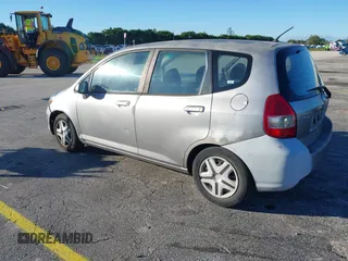 2007 Honda Fit with VIN JHMGD38447S039540, listed as a IAAI auction lot 40985790 with 227,295 mi miles. Bid and sale history available at carsss.com. Image 3.