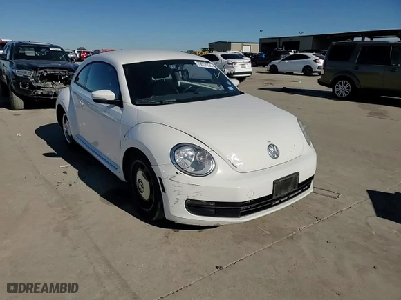 2012 Volkswagen Beetle 2.5L with VIN 3VWJX7AT0CM659261, listed as a Copart auction lot 79513824 with 144,537 mi miles and Salvage Title. Bid and sale history available at carsss.com. Image 10.