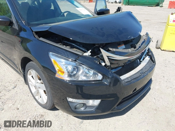 2015 Nissan Altima 2.5 S with VIN 1N4AL3AP3FC191984, listed as a IAAI auction lot 42017225 with 103,086 mi miles. Bid and sale history available at carsss.com. Image 12.