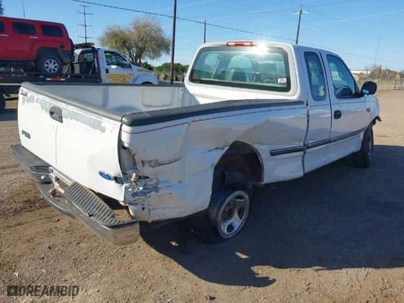 1997 Ford F-150 Standard with VIN 1FTDX172XVKC21207, listed as a IAAI auction lot 41316094 with 175,744 mi miles. Bid and sale history available at carsss.com. Image 4.