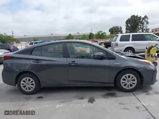 2019 Toyota Prius L Eco with VIN JTDKARFU9K3075219, listed as a IAAI auction lot 42113323 with 218,986 mi miles. Bid and sale history available at carsss.com. Image 13.