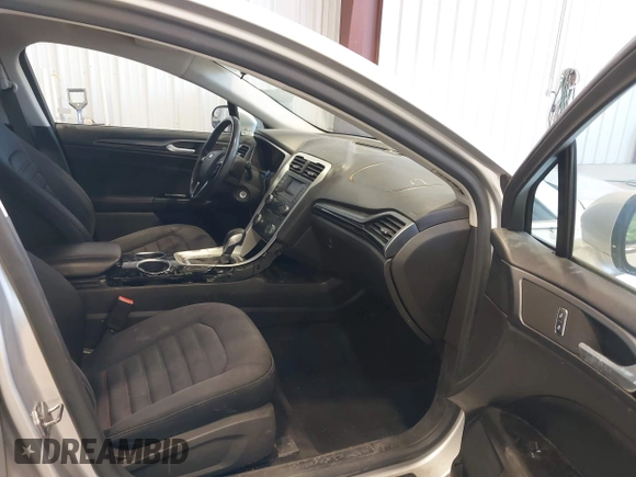 2013 Ford Fusion SE z VIN 3FA6P0H78DR361656, wystawiony jako IAAI lot #42565058 z przebiegiem 105 228 mil mil oraz . Historia ofert i sprzedaży dostępna na DreamBid. Obrazek 5.