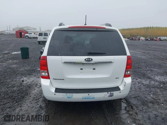 2011 Kia Sedona EX with VIN KNDMH4C73B6373513, listed as a IAAI auction lot 40725087 with 190,859 mi miles. Bid and sale history available at carsss.com. Image 17.