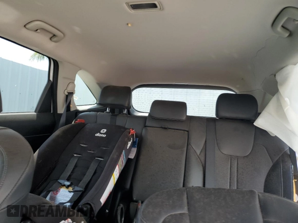 2024 Kia Sorento S z VIN 5XYRL4JC7RG286404, wystawiony jako Copart lot #56655145 z przebiegiem Nie podano mil oraz Nie do naprawy • Non repairable. Historia ofert i sprzedaży dostępna na DreamBid. Obrazek 10.