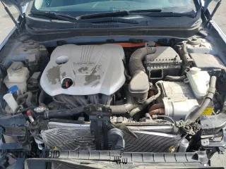 2015 Hyundai Sonata Hybrid Limited with VIN KMHEC4A48FA128958, listed as a Copart auction lot 49995725 with 100,631 mi miles and Salvage Title. Bid and sale history available at carsss.com. Image 13.