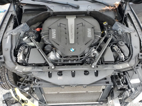 2016 BMW 5 Series Gran Turismo 550i xDrive with VIN WBA5M0C58GD085154, listed as a Copart auction lot 88344785 with 83,103 mi miles and Salvage Title. Bid and sale history available at carsss.com. Image 13.