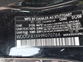 2009 Mercedes-Benz C-Class 3.0L Sport with VIN WDDGF81X99R070764, listed as a IAAI auction lot 41971687 with 142,718 mi miles. Bid and sale history available at carsss.com. Image 9.
