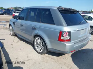 2011 Land Rover Range Rover Sport HSE LUX with VIN SALSK2D46BA269119, listed as a IAAI auction lot 42172365 with Not Provided miles. Bid and sale history available at carsss.com. Image 3.