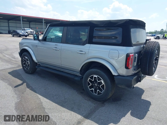 2023 Ford Bronco z VIN 1FMEE5DPXPLB06603, wystawiony jako IAAI lot #42183408 z przebiegiem 22 272 mil mil oraz . Historia ofert i sprzedaży dostępna na DreamBid. Obrazek 3.