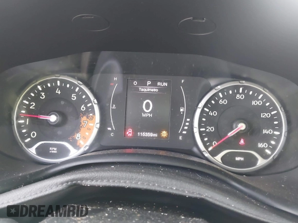 2015 Jeep Renegade Latitude with VIN ZACCJABT0FPB62548, listed as a IAAI auction lot 42139945 with 115,359 mi miles. Bid and sale history available at carsss.com. Image 7.