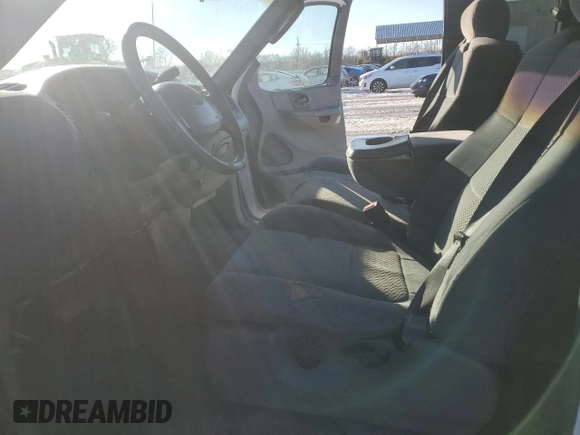 2002 Ford F-150 XL with VIN 1FTRX17L42KD35973, listed as a Copart auction lot 89121325 with 258,895 mi miles and Salvage title. Bid and sale history available at DreamBid. Image 7.
