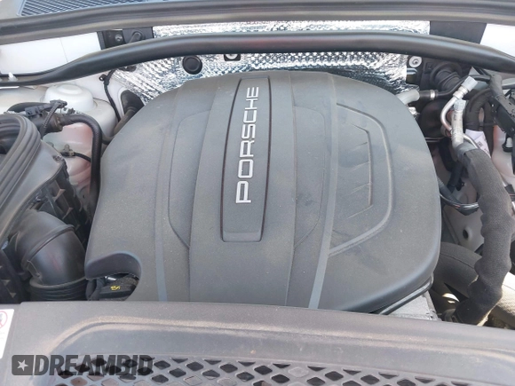 2021 Porsche Macan z VIN WP1AA2A59MLB00947, wystawiony jako IAAI lot #42013483 z przebiegiem Nie podano mil oraz . Historia ofert i sprzedaży dostępna na DreamBid. Obrazek 10.