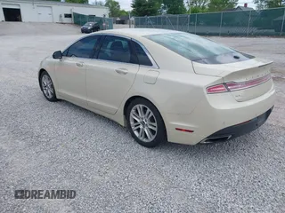 2016 Lincoln MKZ with VIN 3LN6L2J91GR624583, listed as a IAAI auction lot 42113321 with 126,592 mi miles and . Bid and sale history available at DreamBid. Image 3.