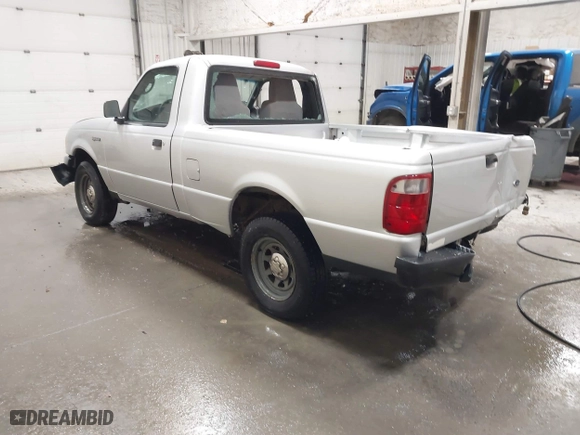 2004 Ford Ranger XL with VIN 1FTYR10D14PA23138, listed as a IAAI auction lot 41721529 with 97,178 mi miles. Bid and sale history available at carsss.com. Image 3.