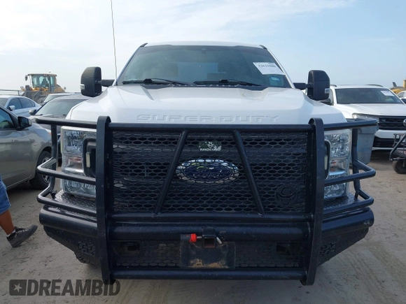 2020 Ford F-250 XL z VIN 1FT7X2B64LEC88751, wystawiony jako IAAI lot #42621080 z przebiegiem 131 199 mil mil oraz . Historia ofert i sprzedaży dostępna na DreamBid. Obrazek 12.