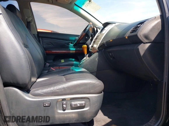 2007 Lexus RX 350 with VIN JTJHK31U772007569, listed as a IAAI auction lot 42497470 with 132,953 mi miles and . Bid and sale history available at DreamBid. Image 5.