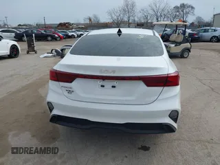2024 Kia Forte LXS with VIN 3KPF24ADXRE784060, listed as a IAAI auction lot 41821682 with 24,794 mi miles and . Bid and sale history available at DreamBid. Image 17.