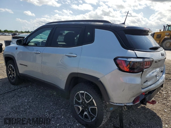 2024 Jeep Compass Trailhawk with VIN 3C4NJDDN4RT149558, listed as a Copart auction lot 58942365 with 31,644 mi miles and Clean title. Bid and sale history available at DreamBid. Image 2.