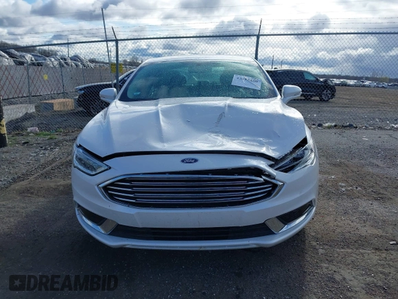 2018 Ford Fusion SE with VIN 3FA6P0HDXJR127018, listed as a IAAI auction lot 42013450 with 93,761 mi miles. Bid and sale history available at carsss.com. Image 12.
