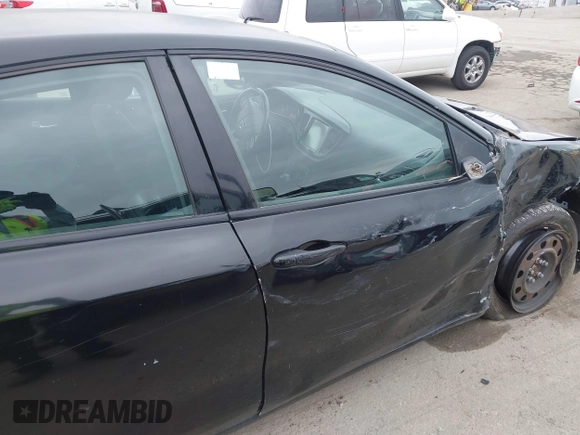 2016 Dodge Dart SXT with VIN 1C3CDFBB3GD752298, listed as a IAAI auction lot 41884295 with 61,736 mi miles. Bid and sale history available at carsss.com. Image 17.