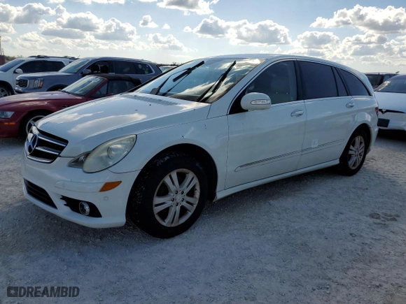 2009 Mercedes-Benz R-Class 3.5L with VIN 4JGCB65E29A093668, listed as a Copart auction lot 77626764 with 0 mi miles and Salvage Title. Bid and sale history available at carsss.com. Image 1.
