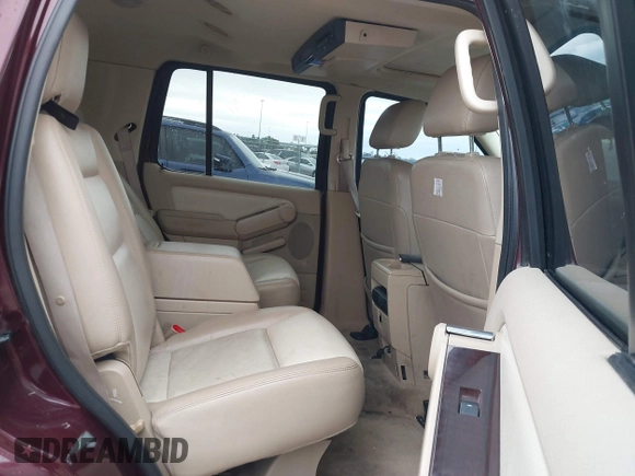 2006 Ford Explorer Limited with VIN 1FMEU758X6UA20268, listed as a IAAI auction lot 41558026 with 225,593 mi miles and . Bid and sale history available at DreamBid. Image 8.