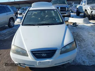 2005 Hyundai Elantra GLS z VIN KMHDN46D25U008262, wystawiony jako IAAI lot #41282976 z przebiegiem 127 731 mil mil oraz . Historia ofert i sprzedaży dostępna na DreamBid. Obrazek 13.