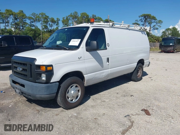 2012 Ford Econoline Cargo Commercial z VIN 1FTNE2EL4CDB10469, wystawiony jako IAAI lot #41861427 z przebiegiem 185 634 mil mil oraz . Historia ofert i sprzedaży dostępna na DreamBid. Obrazek 17.