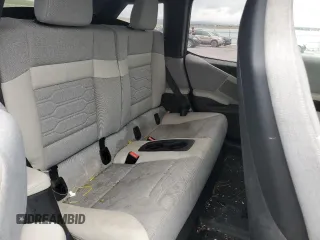 2014 BMW i3 с VIN WBY1Z4C56EV274563, выставлен на аукционе Copart как лот 54438045 с пробегом Не указан миль и Списание • Salvage title. История ставок и продаж доступна на DreamBid. Изображение 10.