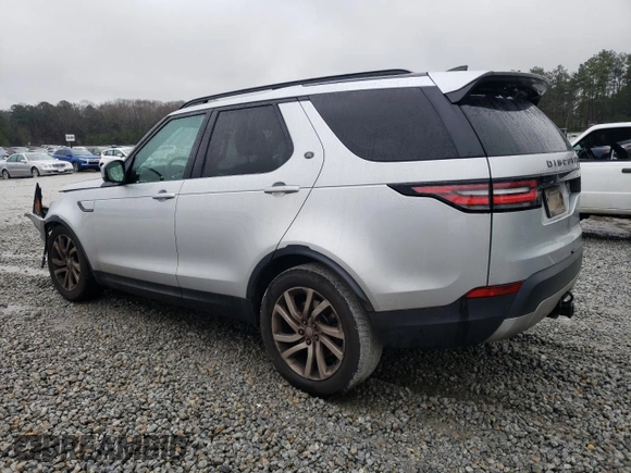 2017 Land Rover Discovery HSE with VIN SALRRBBV2HA041469, listed as a Copart auction lot 42717465 with 102,562 mi miles and Salvage Title. Bid and sale history available at DreamBid. Image 2.