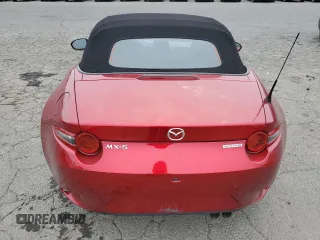 2021 Mazda MX-5 Miata Sport с VIN JM1NDAB78M0454772, выставлен на аукционе Copart как лот 63319665 с пробегом 58 373 миль миль и Списание • Salvage title. История ставок и продаж доступна на DreamBid. Изображение 6.