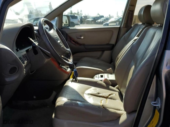 2001 Lexus RX 300 with VIN JTJGF10U110089758, listed as a Copart auction lot 46299575 with 194,799 mi miles and Salvage Title. Bid and sale history available at carsss.com. Image 7.