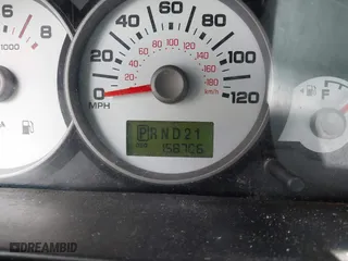 2005 Ford Escape XLT with VIN 1FMYU03175KD53760, listed as a IAAI auction lot 42124876 with 158,706 mi miles. Bid and sale history available at carsss.com. Image 7.