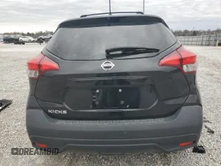 2019 Nissan Kicks SV with VIN 3N1CP5CU0KL520728, listed as a Copart auction lot 46572425 with 112,924 mi miles and Salvage Title. Bid and sale history available at carsss.com. Image 6.