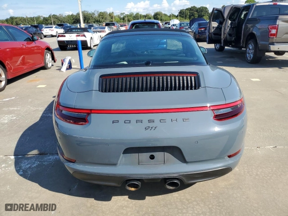 2017 Porsche 911 4S with VIN WP0BB2A93HS136862, listed as a Copart auction lot 73865934 with 0 mi miles and Salvage Title. Bid and sale history available at carsss.com. Image 6.