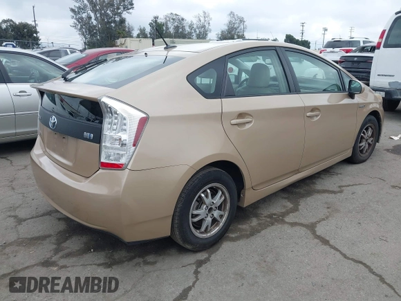 2011 Toyota Prius I with VIN JTDKN3DU8B1408929, listed as a IAAI auction lot 41925472 with 162,130 mi miles. Bid and sale history available at carsss.com. Image 4.