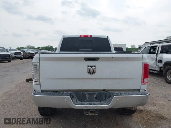 2016 Ram 2500 Laramie with VIN 3C6UR5FLXGG330005, listed as a IAAI auction lot 42045277 with 210,480 mi miles and . Bid and sale history available at DreamBid. Image 16.