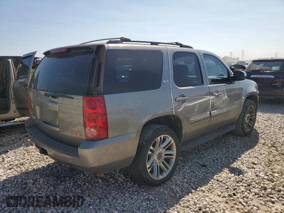2007 GMC Yukon SLT with VIN 1GKFC13007R349821, listed as a Copart auction lot 68265224 with 278,956 mi miles and Salvage Title. Bid and sale history available at carsss.com. Image 3.