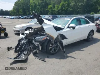 2019 Mercedes-Benz C 300 с VIN 55SWF8EB6KU284920, выставлен на аукционе Copart как лот 63590445 с пробегом Не указан миль и Списание • Salvage title. История ставок и продаж доступна на DreamBid. Изображение 1.