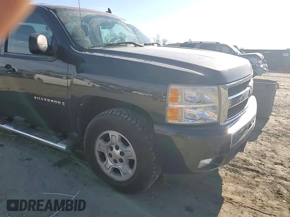 2009 Chevrolet Silverado 1500 LT with VIN 3GCEC23J69G224153, listed as a Copart auction lot 46581485 with 131,773 mi miles and Salvage Title. Bid and sale history available at carsss.com. Image 11.