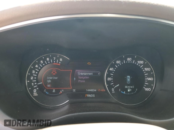 2016 Lincoln MKC Reserve with VIN 5LMTJ3DH2GUJ12869, listed as a Copart auction lot 60963665 with 144,482 mi miles and Clean title. Bid and sale history available at DreamBid. Image 9.