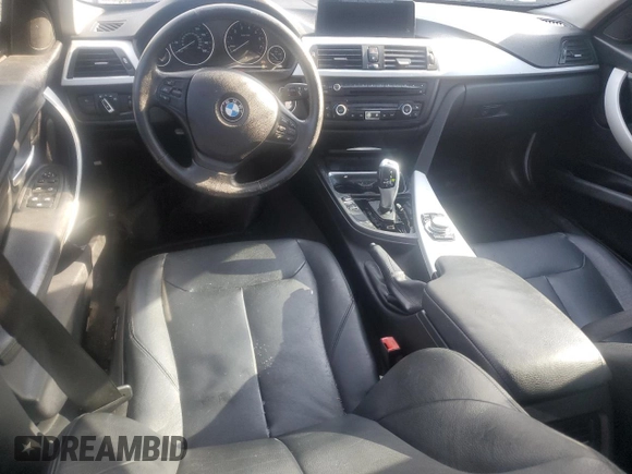 2013 BMW 3 Series 328i с VIN WBA3A5G57DNP22841, выставлен на аукционе Copart как лот 55885035 с пробегом 120 634 миль миль и Чистый • Clean title. История ставок и продаж доступна на DreamBid. Изображение 8.
