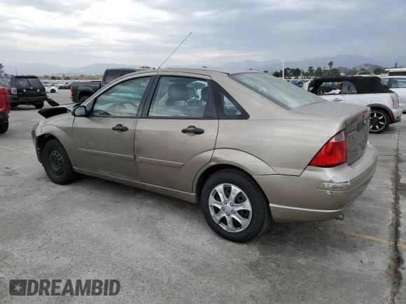 2005 Ford Focus S with VIN 1FAFP34N55W105530, listed as a Copart auction lot 59186695 with 136,204 mi miles and Salvage title. Bid and sale history available at DreamBid. Image 2.