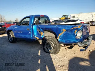 2001 Dodge Dakota with VIN 1B7FL26X61S137435, listed as a Copart auction lot 88527955 with 137,644 mi miles and Salvage Title. Bid and sale history available at carsss.com. Image 2.