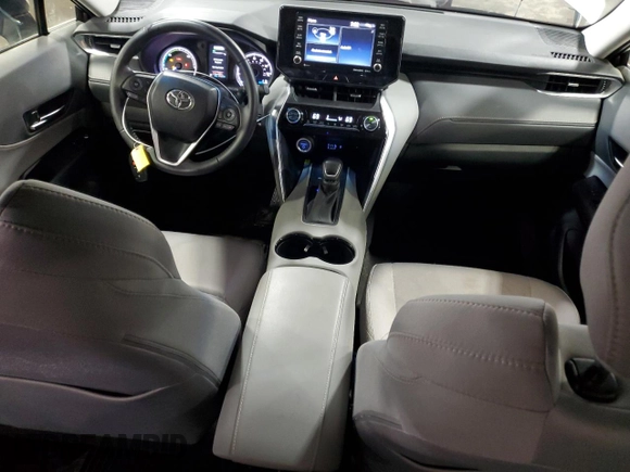 2022 Toyota Venza LE with VIN JTEAAAAH2NJ094133, listed as a Copart auction lot 61101714 with 47,223 mi miles and Salvage Title. Bid and sale history available at carsss.com. Image 8.