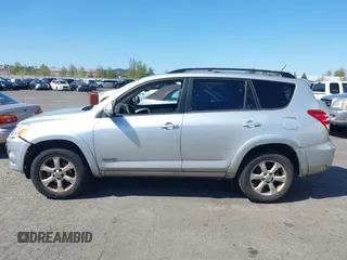 2009 Toyota RAV4 Ltd with VIN JTMZK31V19D000706, listed as a IAAI auction lot 42022860 with 317,872 mi miles. Bid and sale history available at carsss.com. Image 14.